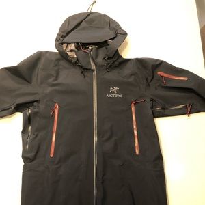 Arc'teryx Theta AR Jacket in Admiral